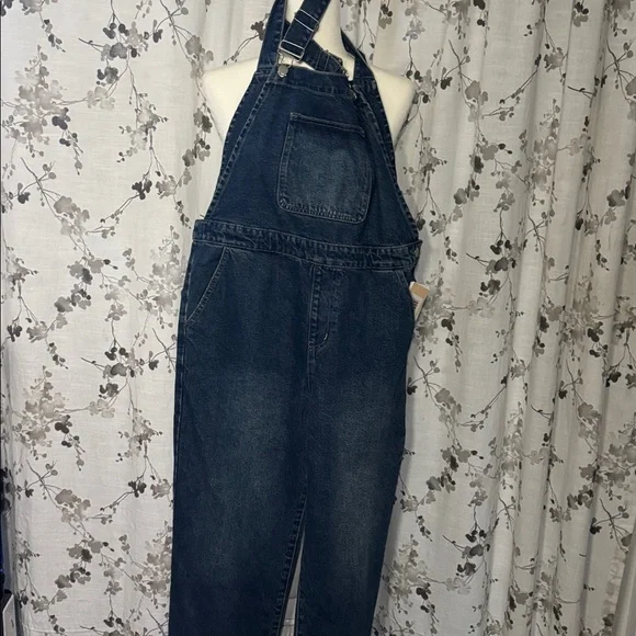 Justfab - Picture 3 of 5